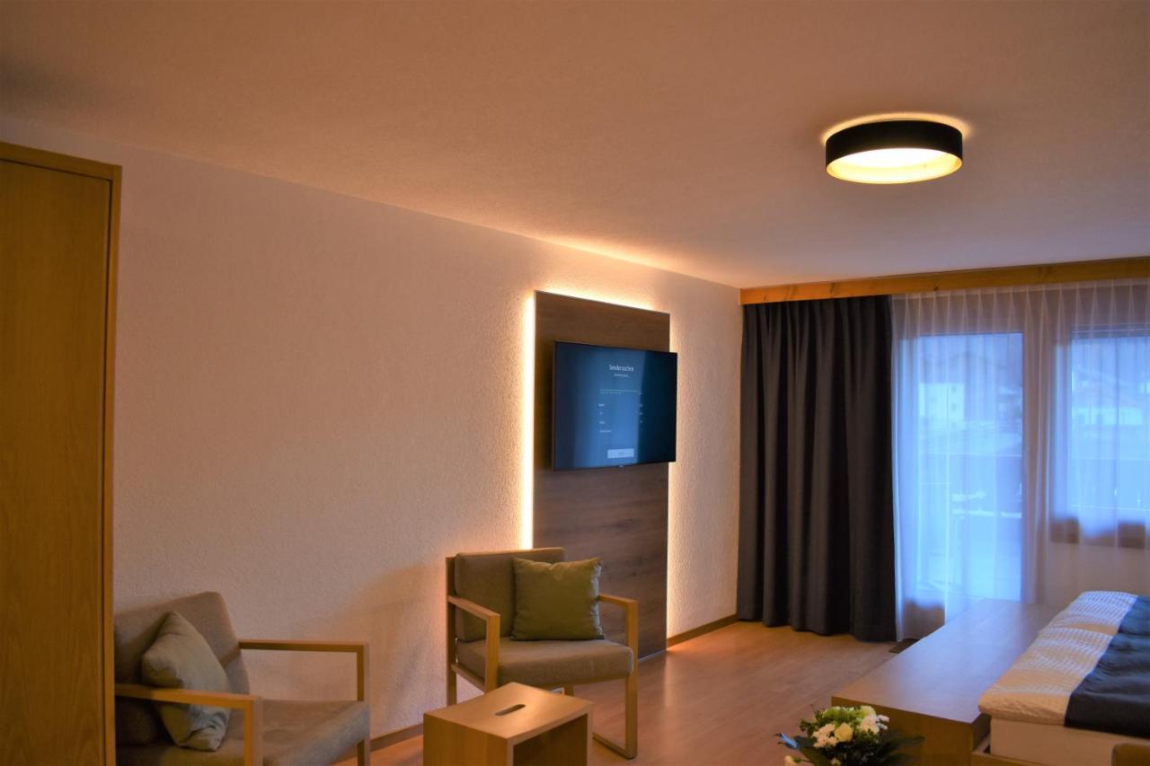 Appartementhaus Crystal Tasch Luaran gambar